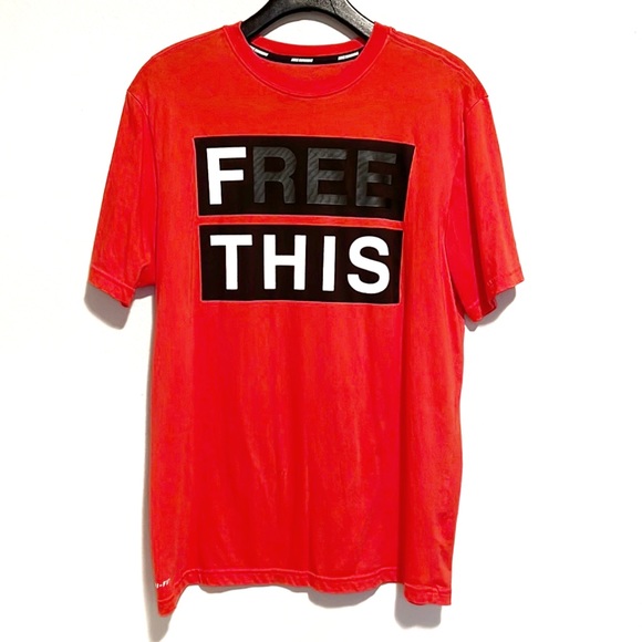 Nike tee - Picture 10 of 11